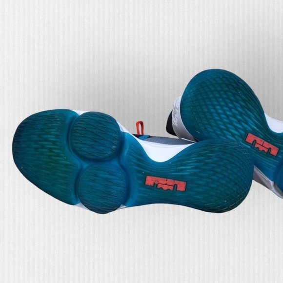 Nike Men's LeBron Witness 4 'Black Red Glass Blue' Size 12 Shoes/Sneakers BV7427 - Picture 11 of 12